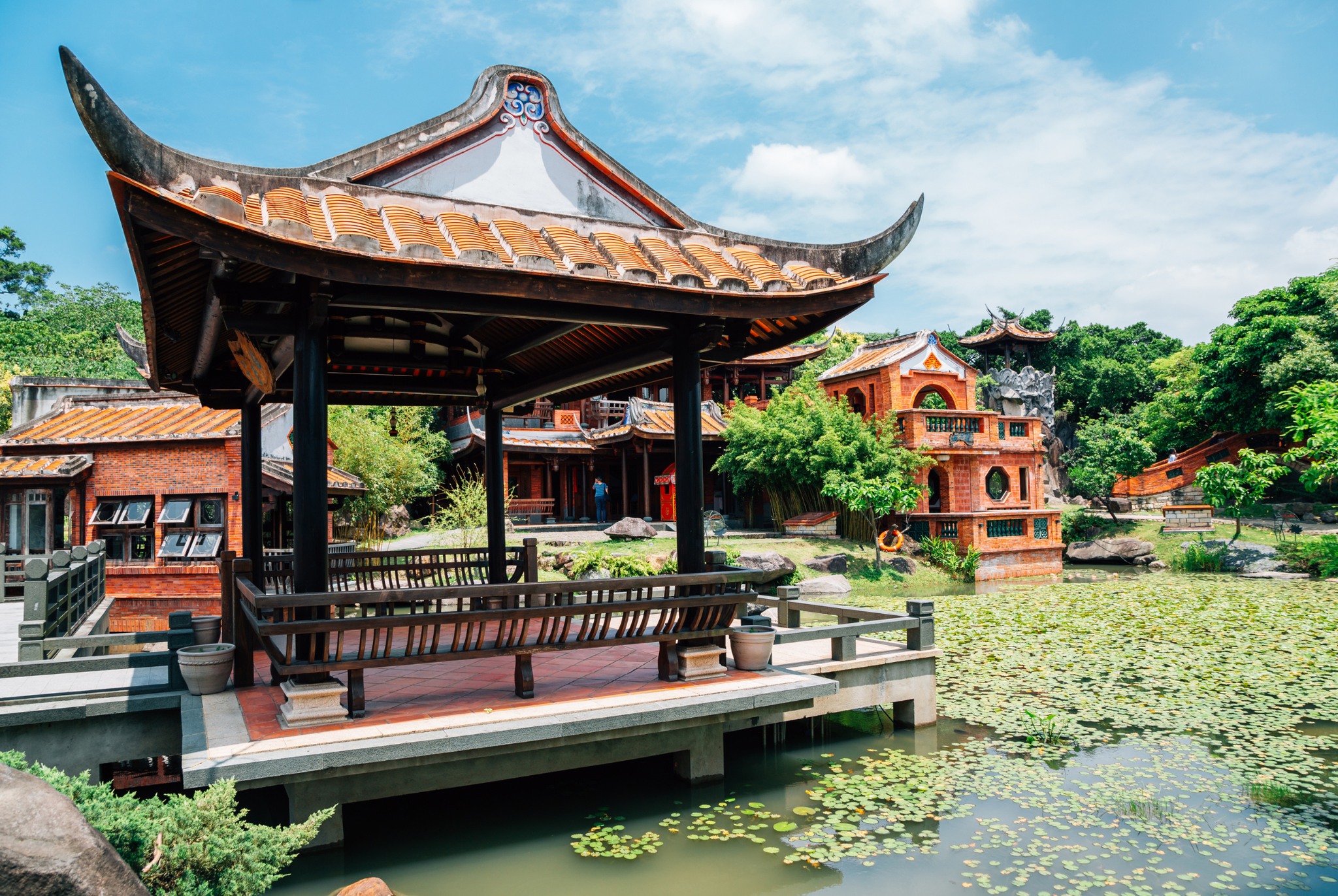 TOUR DU LỊCH ĐÀI LOAN 5 NGÀY 4 ĐÊM - ĐÀI TRUNG - ĐÀI BẮC - HỒ NHẬT NGUYỆT - NHÀ CỔ LÂM AN THÁI